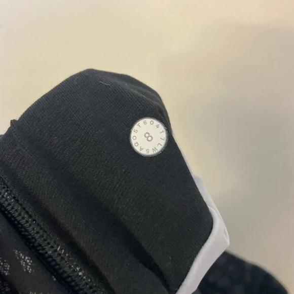 Lululemon Wunder Under High Rise Tight Overlace Gray & Black Size 8 - Picture 7 of 7